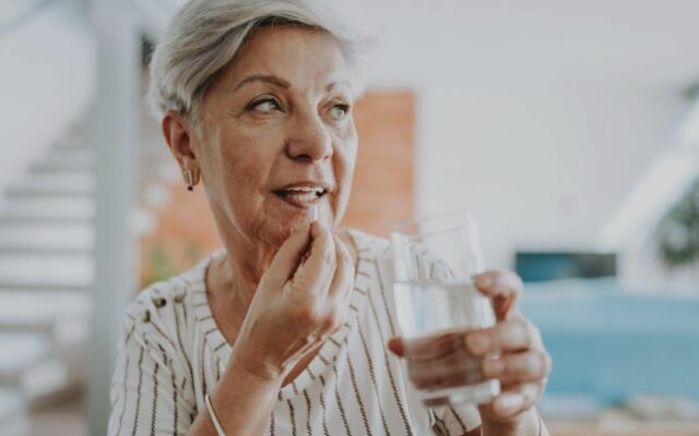 Daily multivitamin may support healthy aging, suggests preliminary study