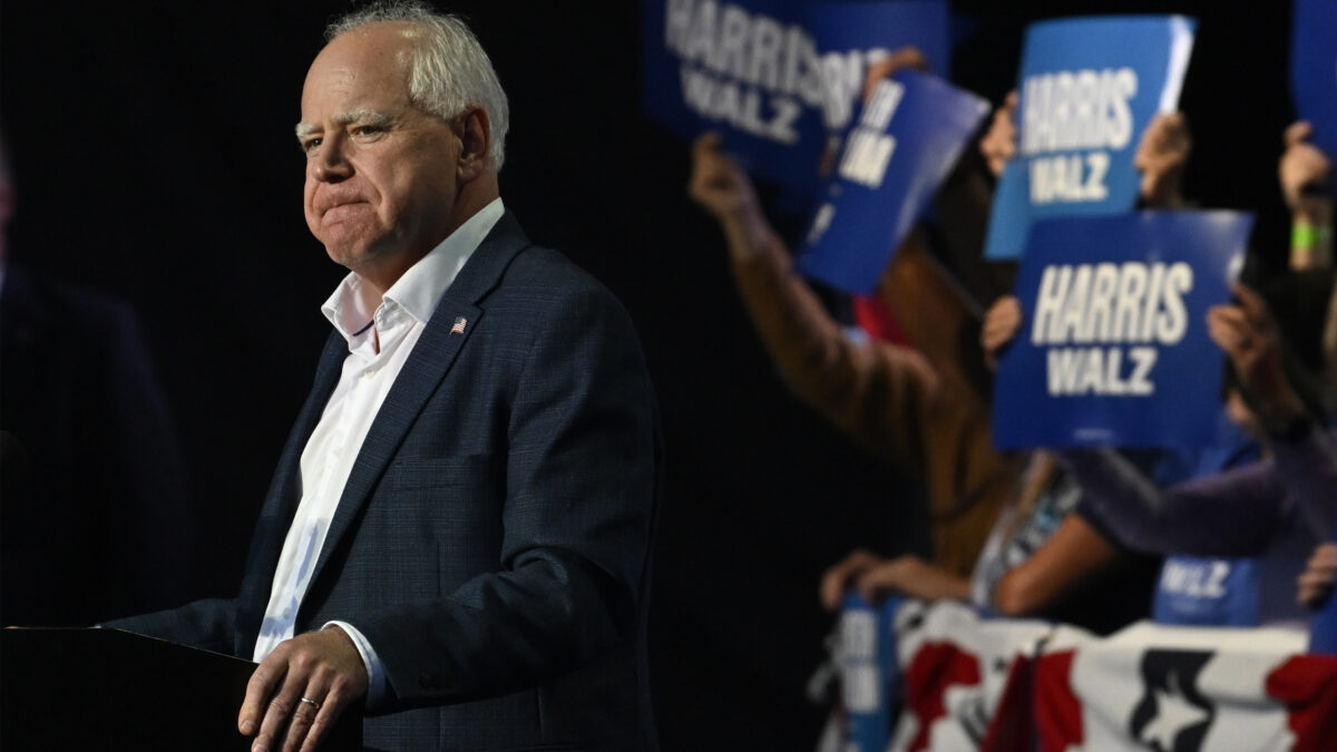 A photo of Tim Walz at a campaign rally.