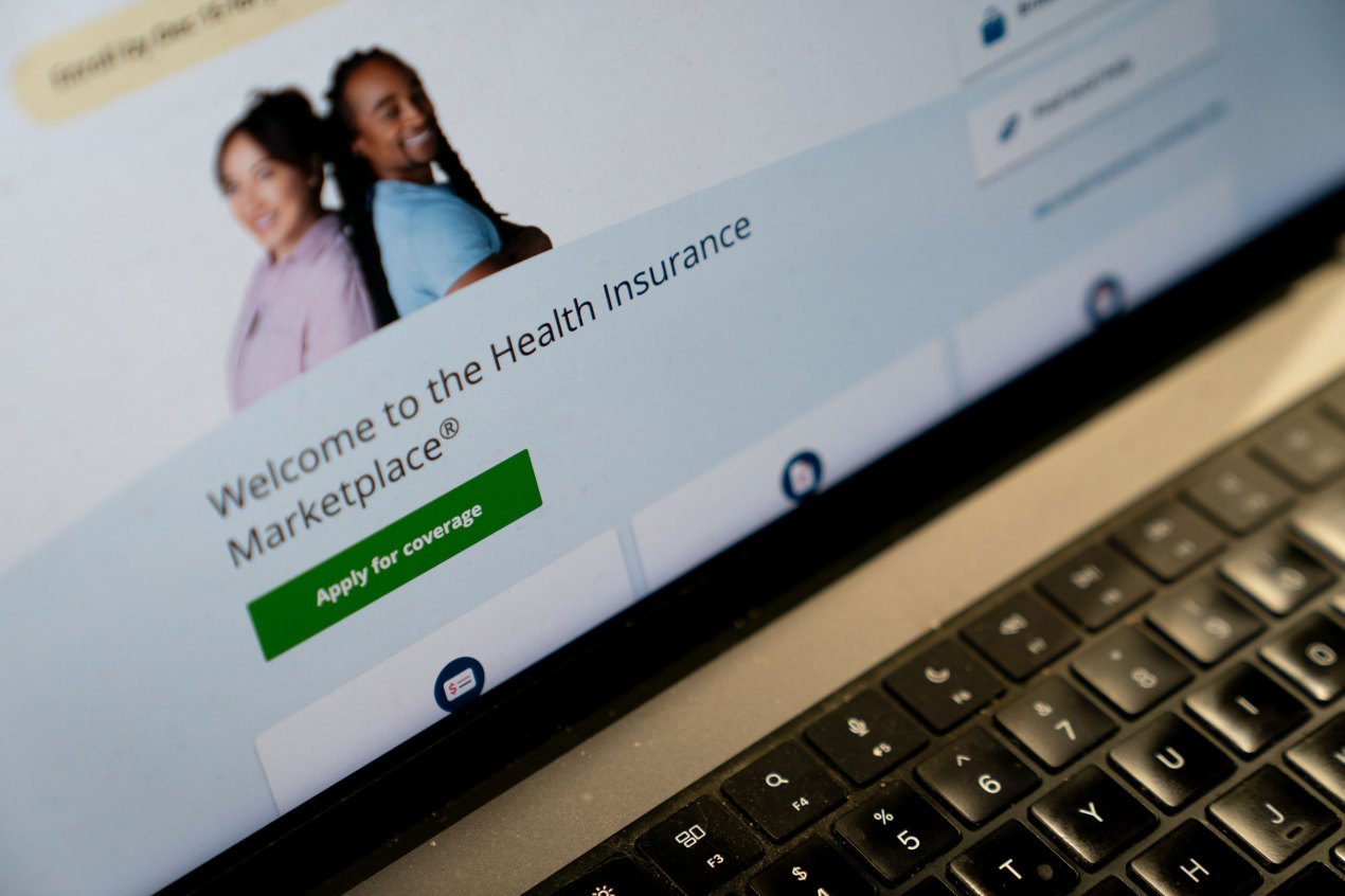 gettyimages-2244046846_3840x2560web A image of the healthcare.gov website on a laptop screen.